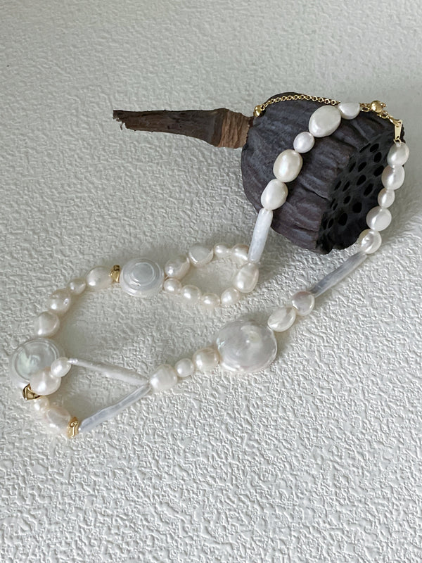 Stylish French-Style Choker: Gold Plated Necklace with Disc, Long & Natural Baroque Pearls